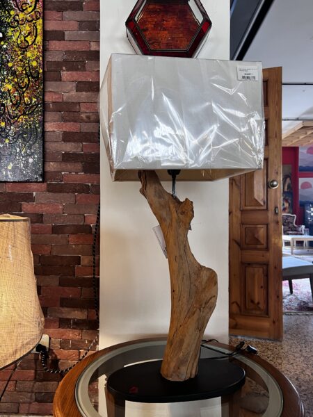 Teak Floor Lamp – Modern Natural Wood Lighting