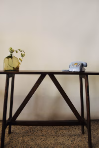 Farmhouse Console Table – Solid Firwood & Rustic Decor